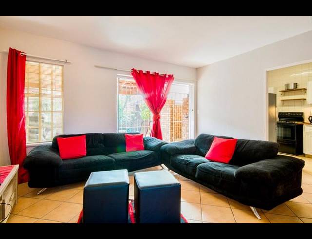 3 BEDROOM DUPLEX FOR SALE IN ATLASVILLE